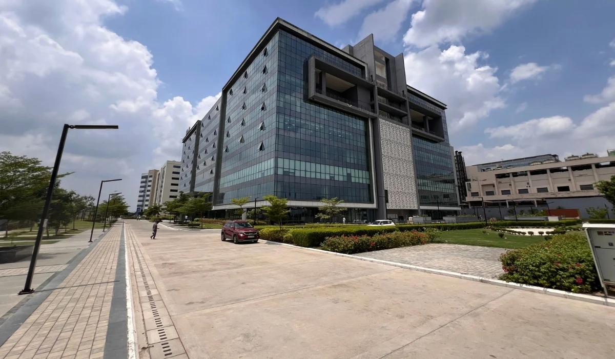 NSL Tech Zone, Sector 144, Noida